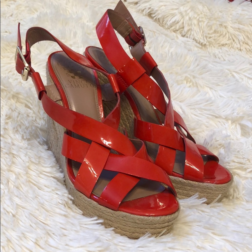 vince camuto red/orange wedges